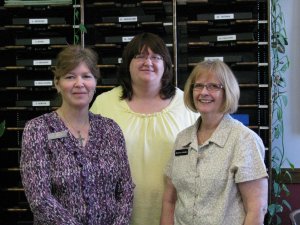 (L-R) Kathy Ludwig, Amy Michlitsch, Yvonne Stulken